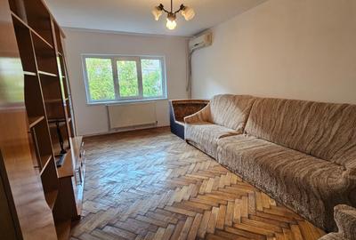 Apartament cu 2 camere decomandat în Siderurgiștilor