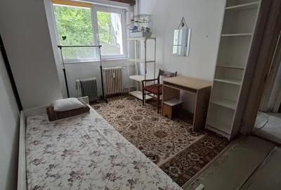 Apartament cu 3 camere semidecomandat în Drumul Taberei - 1
