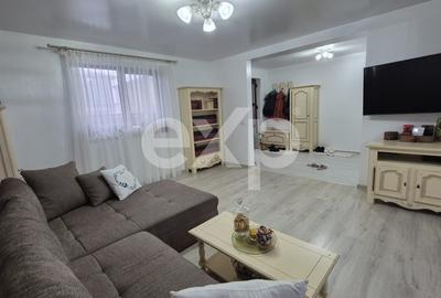 Casă cu 3 camere cu Canalizare în Geamăna - 10