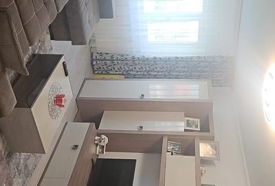Apartament cu 2 camere decomandat în Exterior Vest - 6
