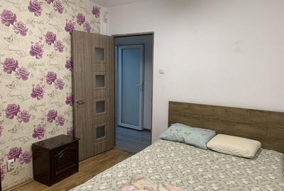 Apartament cu 4 camere decomandat în Cantemir