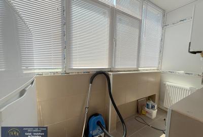 Garsonieră decomandată în Micro 40 - 8