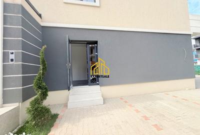 Spațiu comercial, de 50 mp, în Central - 2