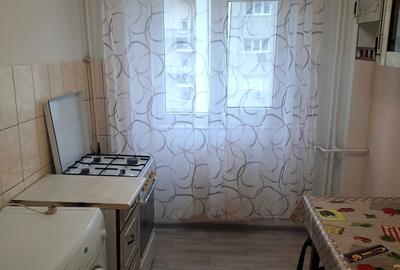 Apartament cu 2 camere decomandat în Titan - 8