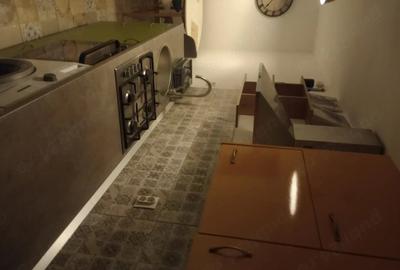 Garsonieră decomandată în Cetate - 3