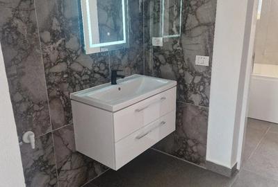 Casă cu 3 camere cu Teren 480 Mp în Utvin