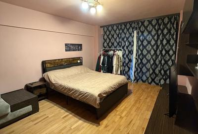 Apartament cu 2 camere decomandat în Buzaului