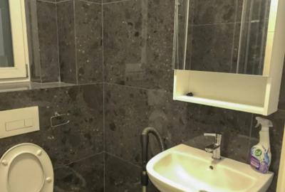 Apartament cu 2 camere, mobilat în Central