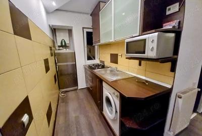 Apartament cu 2 camere nedecomandat în Central