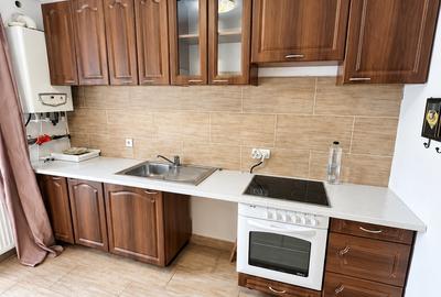 Apartament cu 2 camere în Cetate
