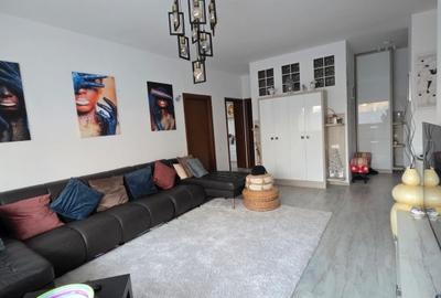 Apartament cu 3 camere semidecomandat în Central - 4