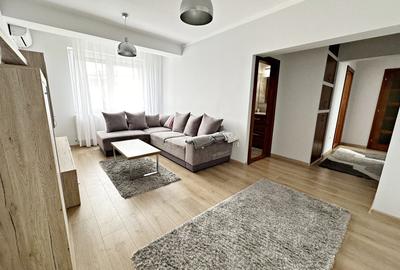 Apartament cu 3 camere în Calea Aradului
