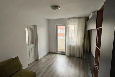 Apartament cu 2 camere semidecomandat în Spitalul Județean - 4