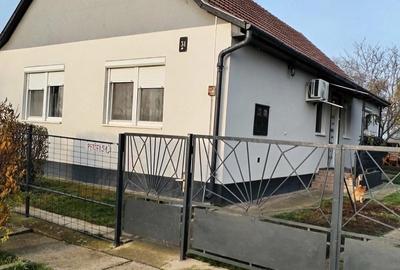 Casă cu 3 camere cu Teren 4200 Mp în Borș - 2