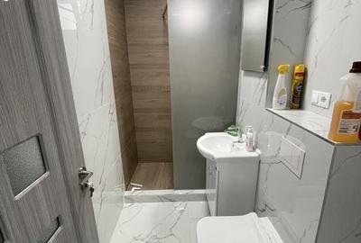 Apartament cu 3 camere decomandat în Central - 3