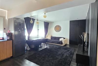 Apartament cu 3 camere semidecomandat în Ultracentral