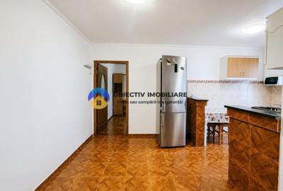 Apartament cu 2 camere decomandat în Precista