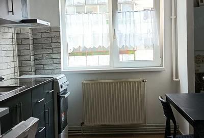 Apartament cu 2 camere decomandat în Complex Studențesc - 2