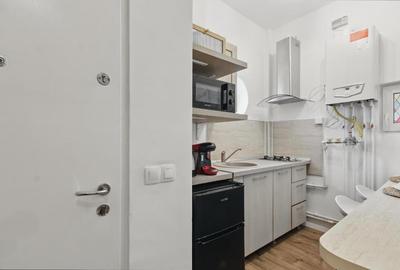 Casă individuală cu 12 camere cu Teren 107 Mp în Victoriei - 40