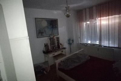 Apartament cu 3 camere nedecomandat în Central - 6
