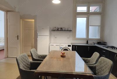 Apartament cu 3 camere decomandat în Ultracentral - 2