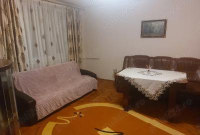 Inchiriez Apartament 2 camer - 4