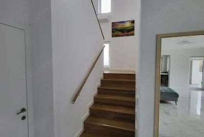 Casă cu 4 camere cu Canalizare în Cetate - 12