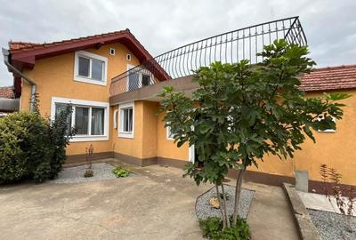 Vilă cu 7 camere, 3 băi, P+M, garaj, terasă, 1130 mp teren, Sântandrei, Bihor. - 17