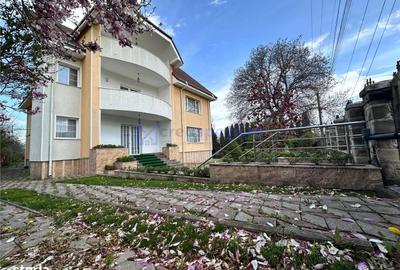 Casă cu 4 camere în Humulești - 14