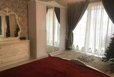 Duplex cu 4 camere cu Canalizare în Florești