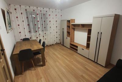 Apartament cu 2 camere decomandat în Central - 8