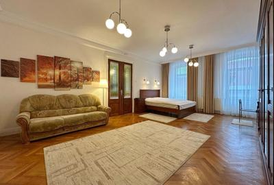 Apartament deosebit într-o vilă interbelică, în inima Centrului Istoric - 2