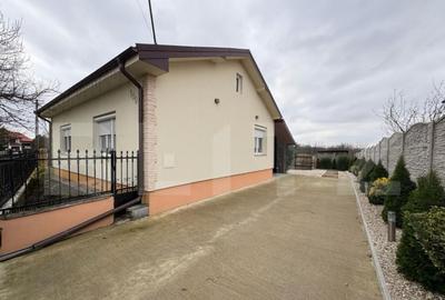 Casă cu 3 camere cu Teren 2434 Mp în Bercu - 7