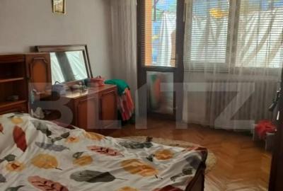 Apartament 3 camere, decomandat, etajul 2, zona Grivita - 1