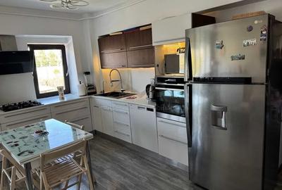 Apartament cu 3 camere semidecomandat, mobilat în Păcurari - 3