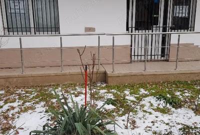 Spațiu comercial, de 70 mp, în Central