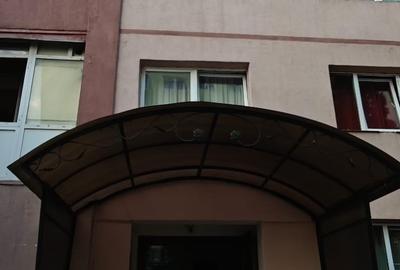 Apartament 3 camere decomandate in Sibiu V Aaron - 11