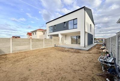 Direct dezvoltator Duplex Mosnita 4 camere- 117 mp-toate utilitatile + Asfalt - 2