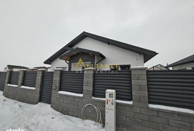 Casă cu 3 camere cu Teren 320 Mp în Berceni - 1