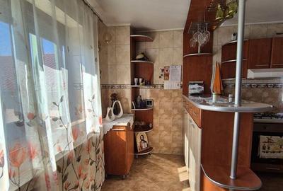 Casa + magazin Orasul Fundulea, stradal DN3 - 14