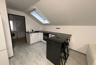 Apartament cu doua camere  de inchiriat in centrul GIROCULUI - 3