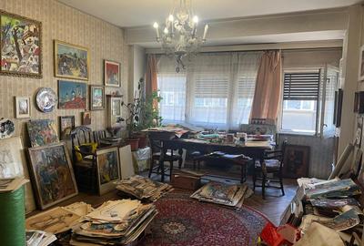Apartament cu 4 camere semidecomandat, mobilat în Știrbei Vodă