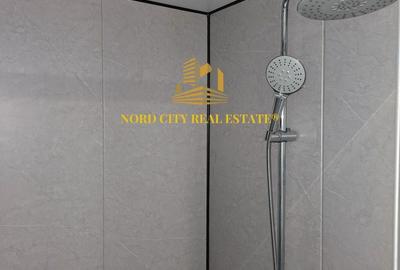 Casă cu 2 camere cu Teren 300 Mp în Saligny