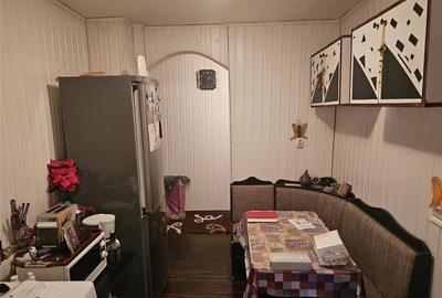 Apartament cu 2 camere decomandat, mobilat în Micro III - 24