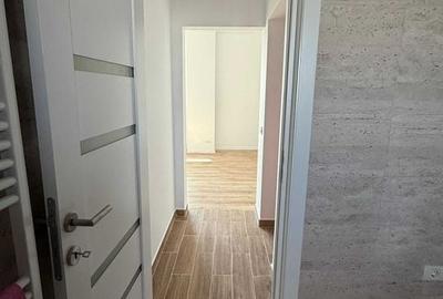 De vanzare studio tip Penthouse, Alexandru Obregia, sector 4 - 5