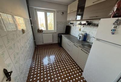 Apartament 3 camere zona Casa de Cultura - 2