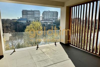 SUPERB/ UNIC/ VEDERE LAC/TERASA 20 MP/ 2 BAI/ SPATII DEPOZITARE - 36