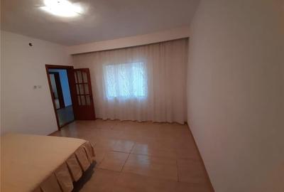 Casă cu 4 camere în Năvodari - 8