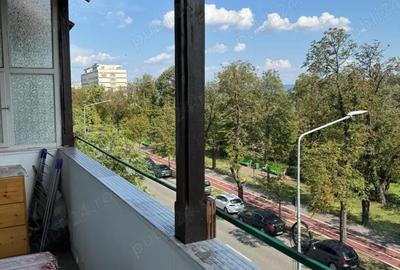 Apartament cu 2 camere semidecomandat în Central - 3