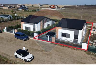 Casa / Vila cu 5 camere de vanzare in zona Exterior Nord - 2